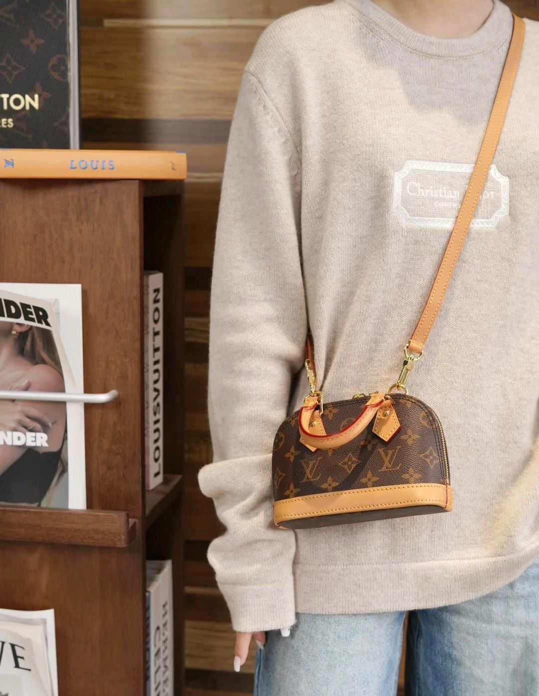 LV ALMA - Rare Size ( NANO)