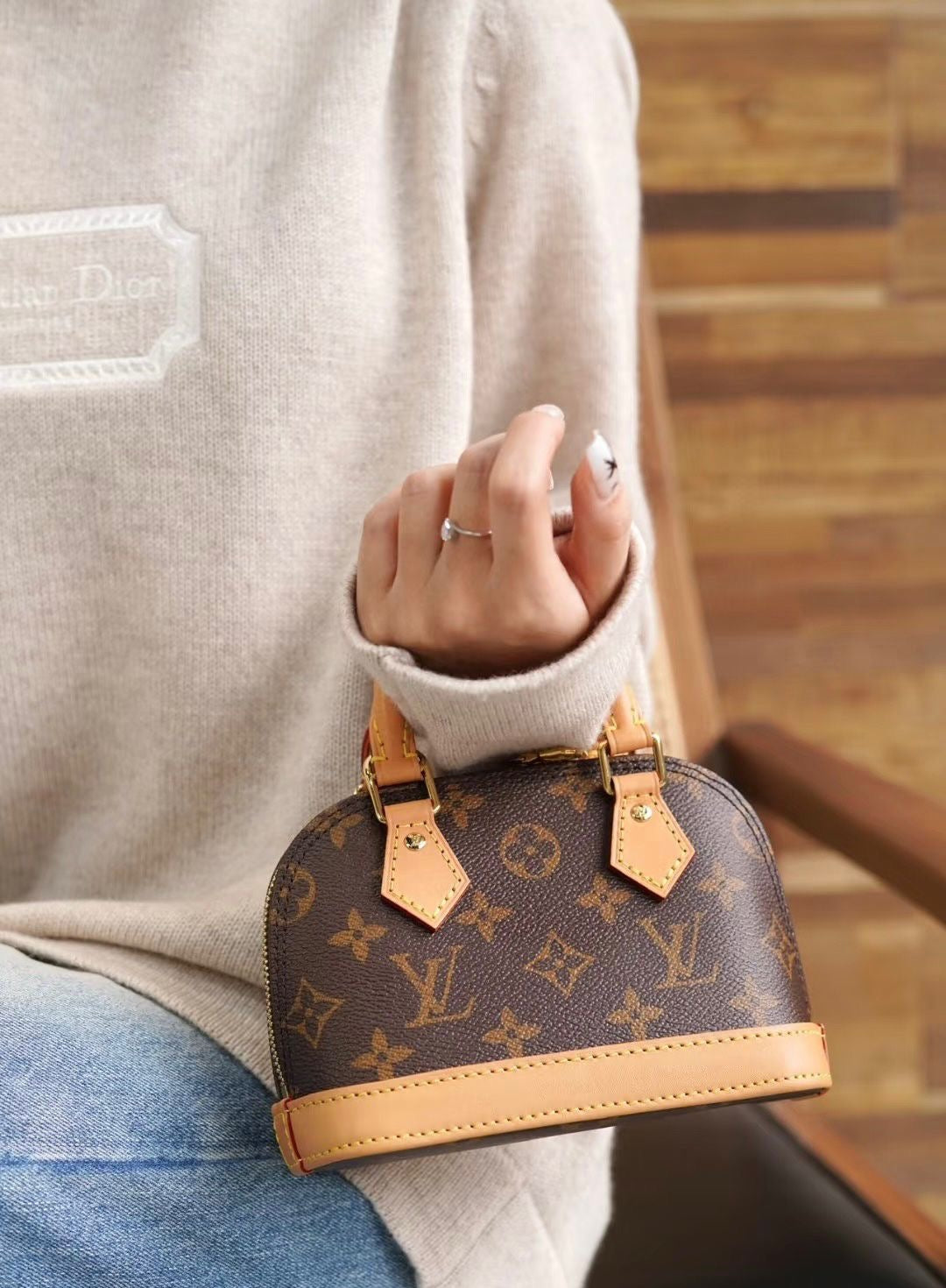 LV ALMA - Rare Size ( NANO)